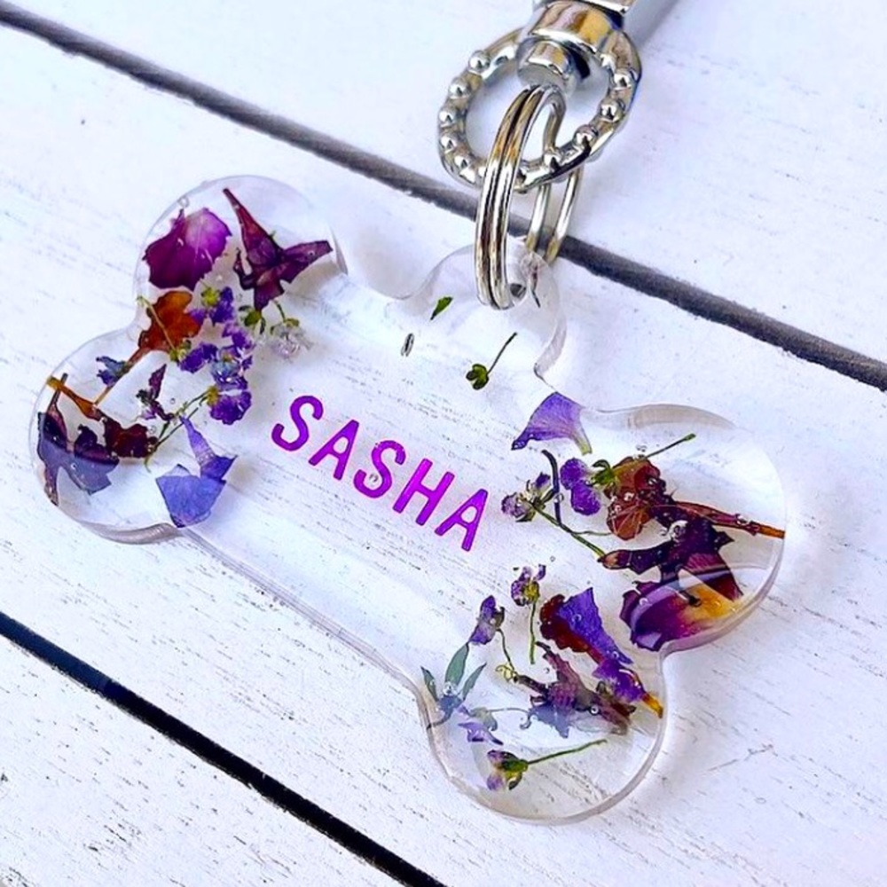 🌸🐶 Customizable floral dog tags! 🐶🌸